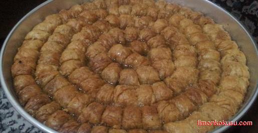 Oklava Baklavası Tarifi