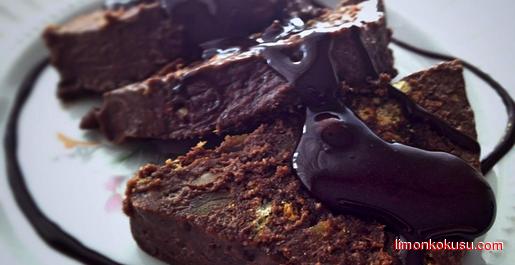 Çikolata Soslu Cevizli Browni Tarifi