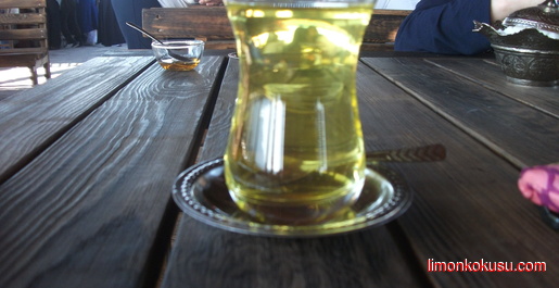 Safran Çayı Tarifi