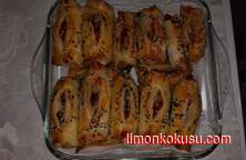 Kıymalı Kayık Börek Tarifi